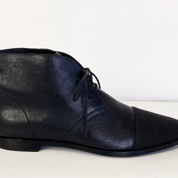 Alexander Wang Black Leather Chukka Boots with Textured Pointed Toe 7-7.5 - Picture 3 of 9